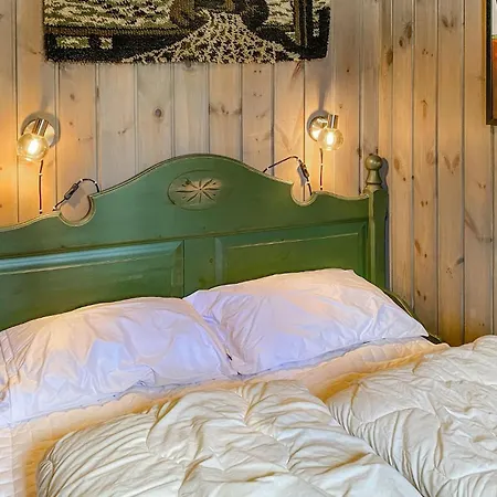 4 Bedroom Gorgeous In Bjorli