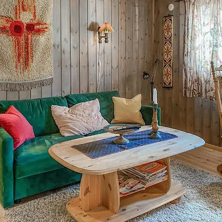 Semesterbostad 4 Bedroom Gorgeous In