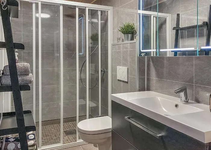 Holiday home 4 Bedroom Gorgeous In *