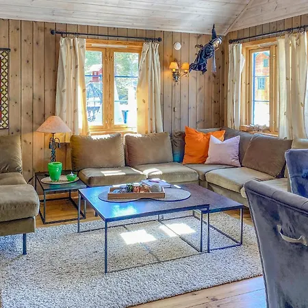 بيت للعطل 4 Bedroom Gorgeous In *
